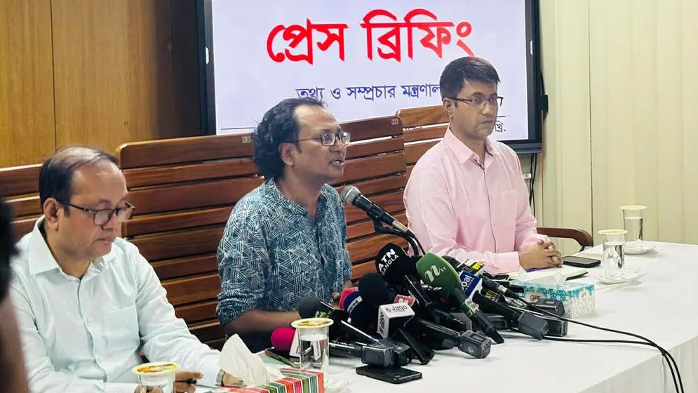 সব উপজেলা স্বাস্থ্য কমপ্লেক্স ১০১ শয্যায় উন্নীত করবে সরকার