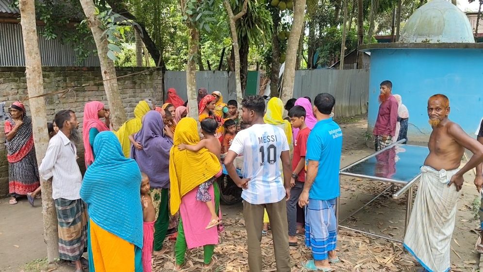 মায়ের চোখে ঘুম, পুকুরে ডুবে মৃত্যু দুই শিশুর