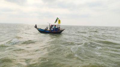 বাবাকে খাবার দিতে গিয়ে মেঘনায় নিখোঁজ শিশুর লাশ উদ্ধার