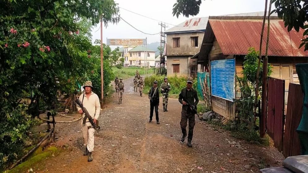 মণিপুরে ৬ যুবকের লাশ উদ্ধার, ক্ষোভে ফুঁসছে রাজ্য