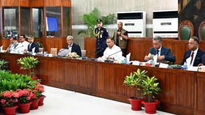 প্রস্তাবিত বাজেট অনুমোদনে চলছে মন্ত্রিসভার বিশেষ বৈঠক