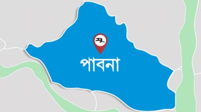 পাবনায় ক্লাশ চলাকালে মাথায় ফ্যান পড়ে শিক্ষার্থী আহত