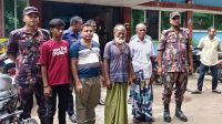 সীমান্তের সেই বৃদ্ধকে পরিবারের কাছে হস্তান্তর