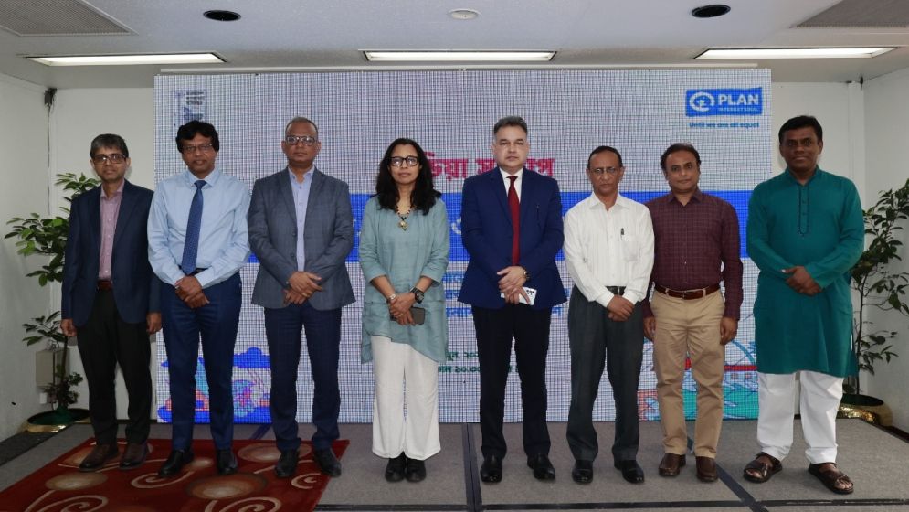 ‘দুর্যোগের আগাম সতর্কবার্তা মানলে ক্ষয়ক্ষতির পরিমাণ কমবে’