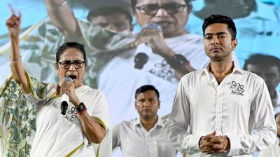 বিদ্রোহ ও আইনি টানাপোড়েনে জেরবার তৃণমূল কংগ্রেস