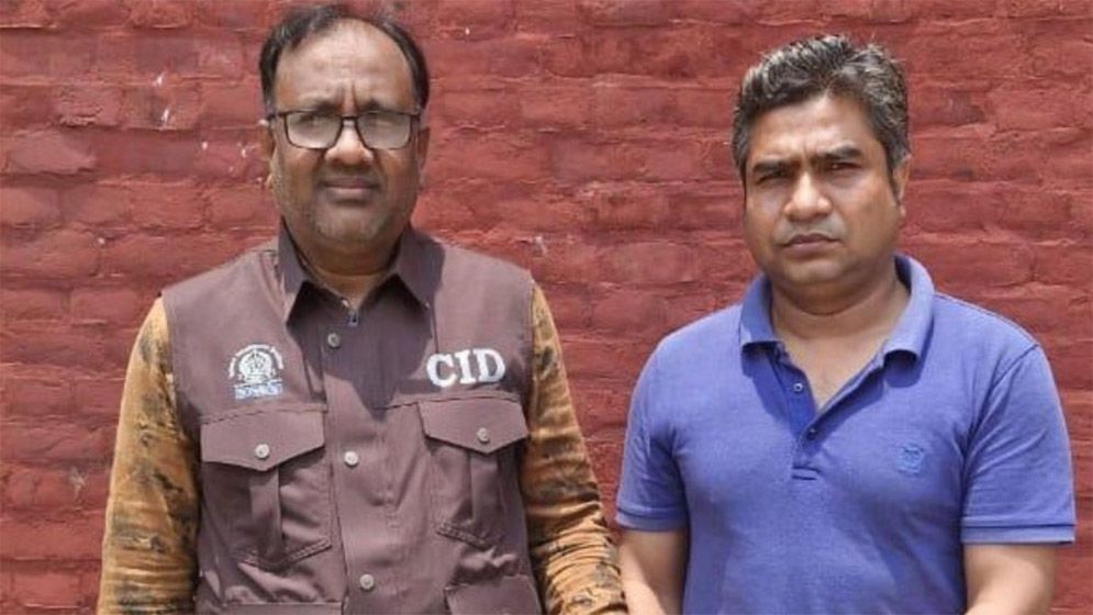 জাল শেনজেন ভিসা দিয়ে ইতালিতে মানবপাচার, বিমান কর্মকর্তা গ্রেফতার