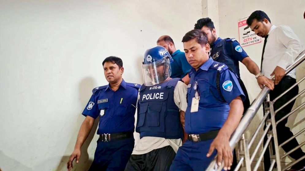 বহিষ্কৃত শিবির নেতা জিসান কারাগারে
