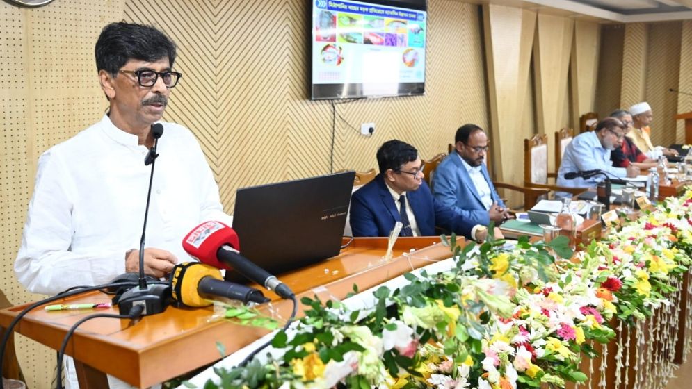 বিজ্ঞানীদের মৌলিক গবেষণায় আত্মনিয়োগ করতে হবে: কৃষিমন্ত্রী