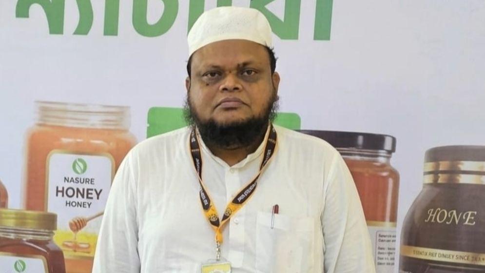 খুবি অধ্যাপকের বিরুদ্ধে ছাত্রীকে কুপ্রস্তাবের অভিযোগ