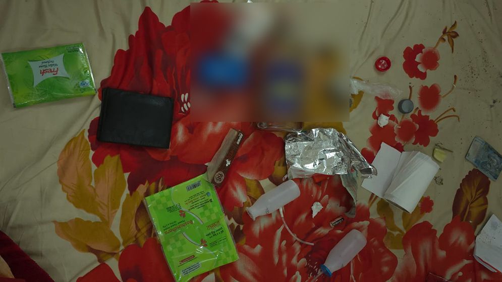কুয়াকাটায় আবাসিক হোটেলে অভিযান, ৭ যুবকের কারাদণ্ড