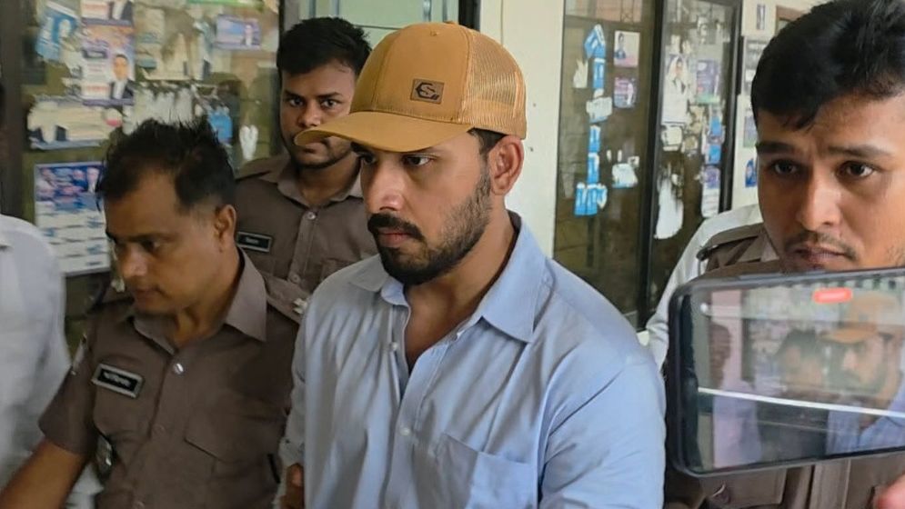 জামিন নামঞ্জুর, কারাগারে অভিনেতা জাহের আলভী