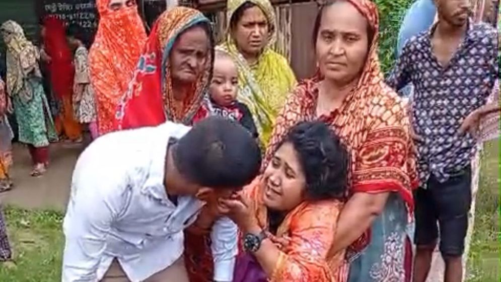মোটরসাইকেল-ড্রাম ট্রাক সংঘর্ষে শিশু নিহত, বাবা-মা আহত