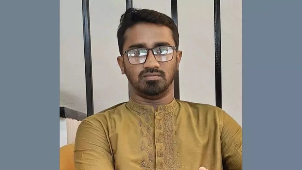 এনসিপির কিছু সাংগঠনিক কার্যক্রম ‘মদের বারে’ হচ্ছে, মন্তব্য রাশেদ খাঁনের