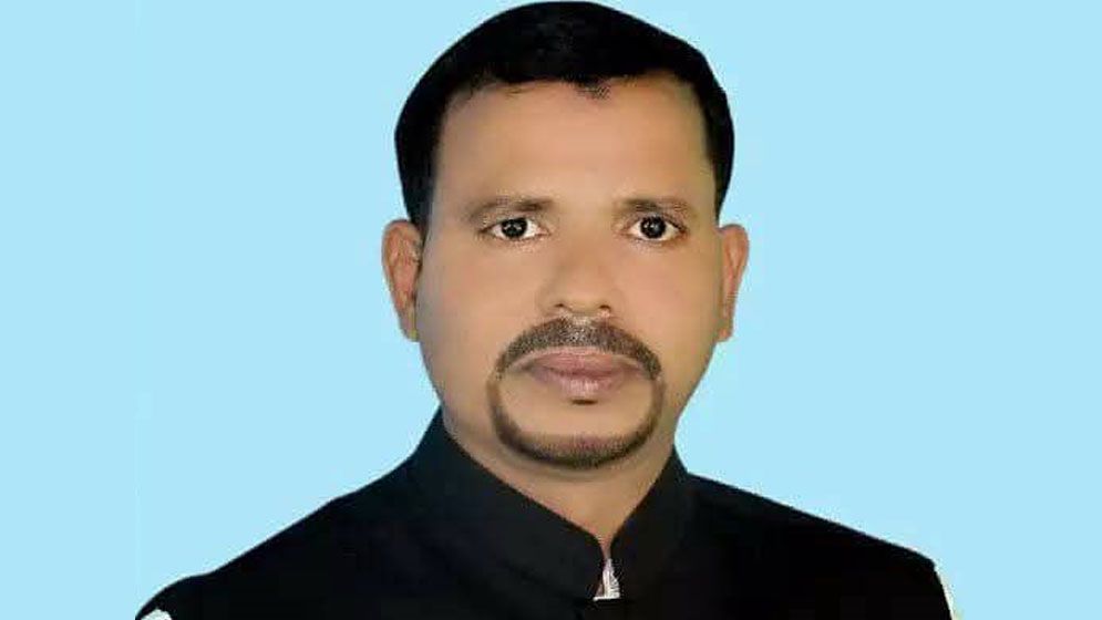 মুরাদনগরে উপজেলা আওয়ামী লীগের দপ্তর সম্পাদক গ্রেফতার