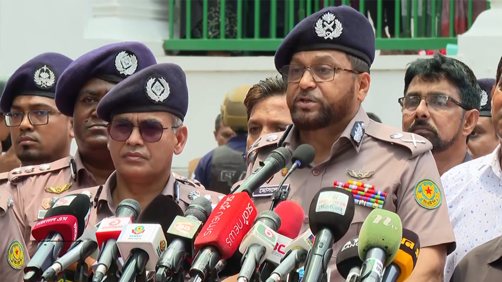 কার্যক্রম নিষিদ্ধ দলের পরিকল্পনা নস্যাৎ করা হয়েছে: ডিএমপি কমিশনার