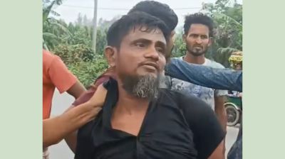 মৃত ভেবে বৃদ্ধকে মাইক্রোবাসে করে গুমের চেষ্টার অভিযোগ