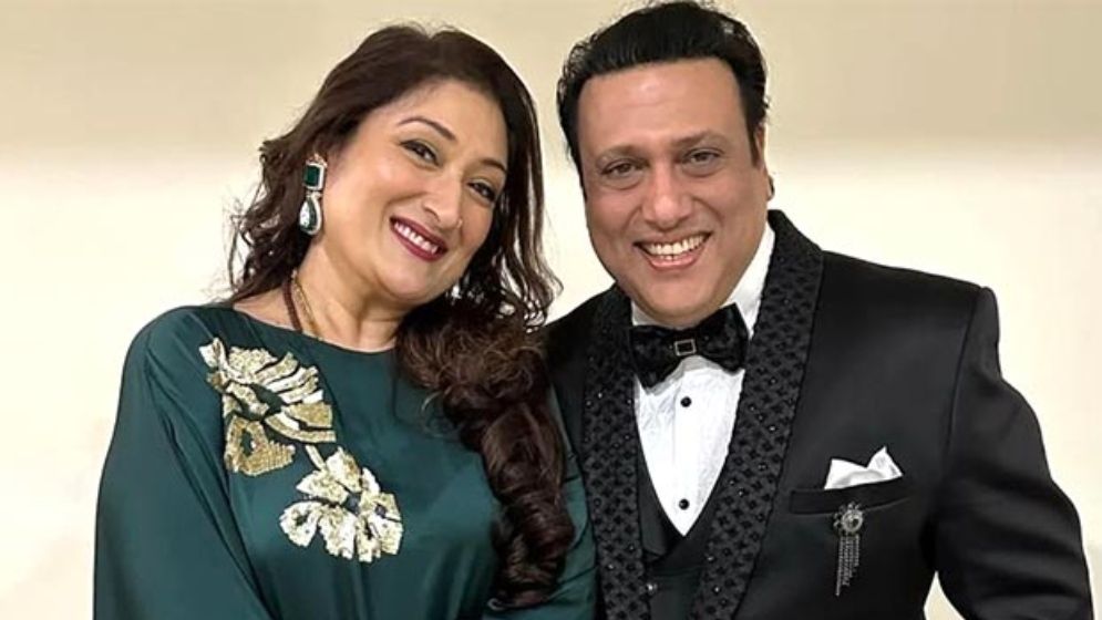একাধিক পরকীয়া ছিল বলিউড অভিনেতা গোবিন্দের, দাবি স্ত্রীর