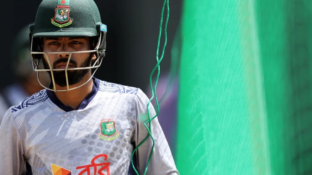 টেস্ট অভিষেক হলো হৃদয়-অমিতের
