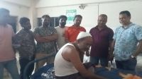 চাঁদার দাবিতে বিএনপি নেতার ওপর আওয়ামী লীগ নেতার হামলার অভিযোগ