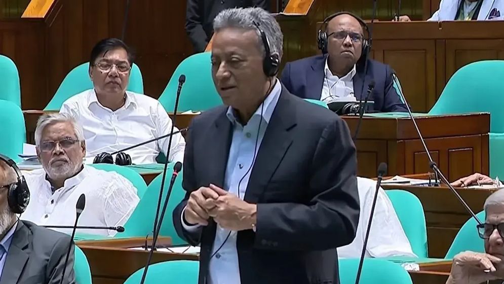 পাচারকারীদের ৭২ হাজার কোটি টাকার সম্পদ জব্দ
