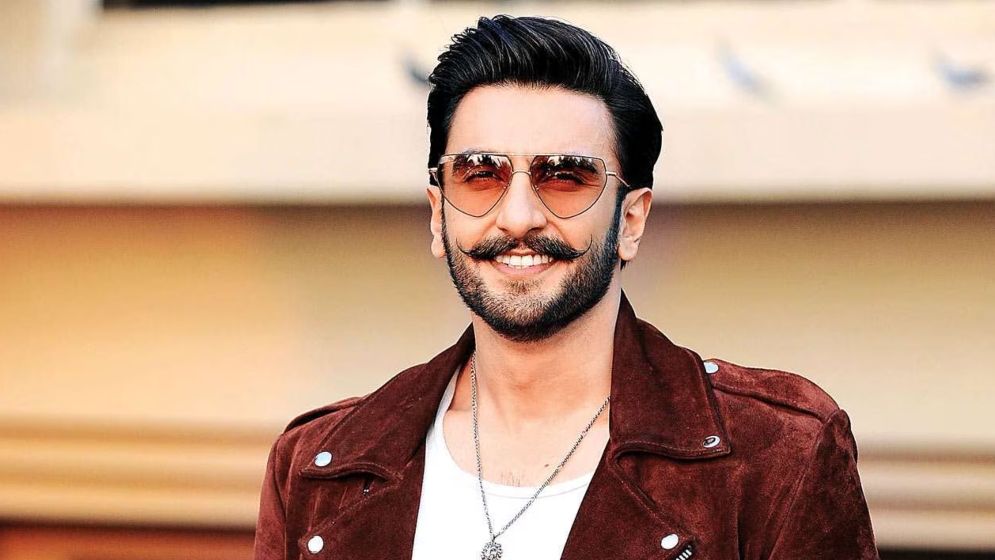 প্রলয় সিনেমা নিয়ে আসছেন রণবীর সিং