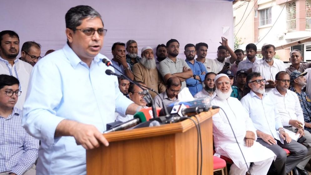 প্রধানমন্ত্রীর নির্দেশে শফিকুর রহমানের নির্বাচনি এলাকা পরিদর্শনে এলজিআরডি প্রতিমন্ত্রী