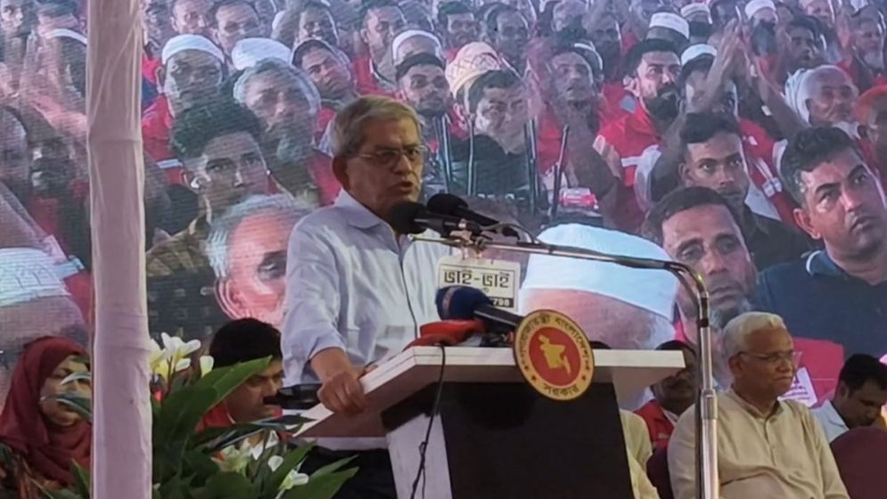 ‘১৭ বছর ফ্যাসিবাদের বিরুদ্ধে আন্দোলন করেও মাথা নোয়াইনি’