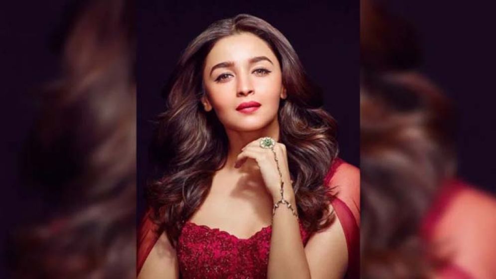আলিয়া ভাটের শেষ ৫ সিনেমার আয় কত?