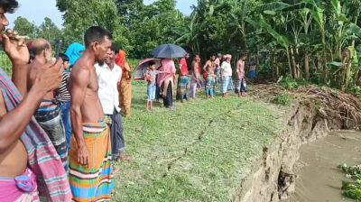 ৫০ বছরের কষ্টার্জিত সম্পদ ৫০ মিনিটে শেষ