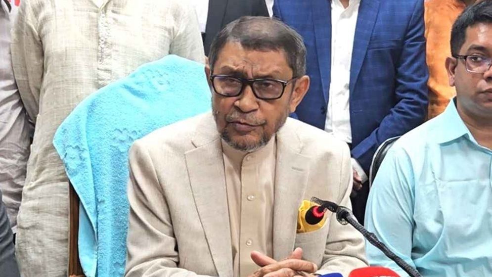 ১১ জুলাইয়ের মধ্যে সব ক্লিনিকে লেবার রুম স্থাপন না করলে লাইসেন্স বাতিল: স্বাস্থ্যমন্ত্রী