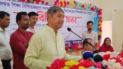 মাদ্রাসাগুলোতে স্কুলের তুলনায় অনেক ভালো লেখাপড়া হয়: মুক্তিযুদ্ধমন্ত্রী