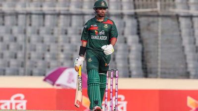 ১৭ রানে ৩ উইকেট হারাল বাংলাদেশ