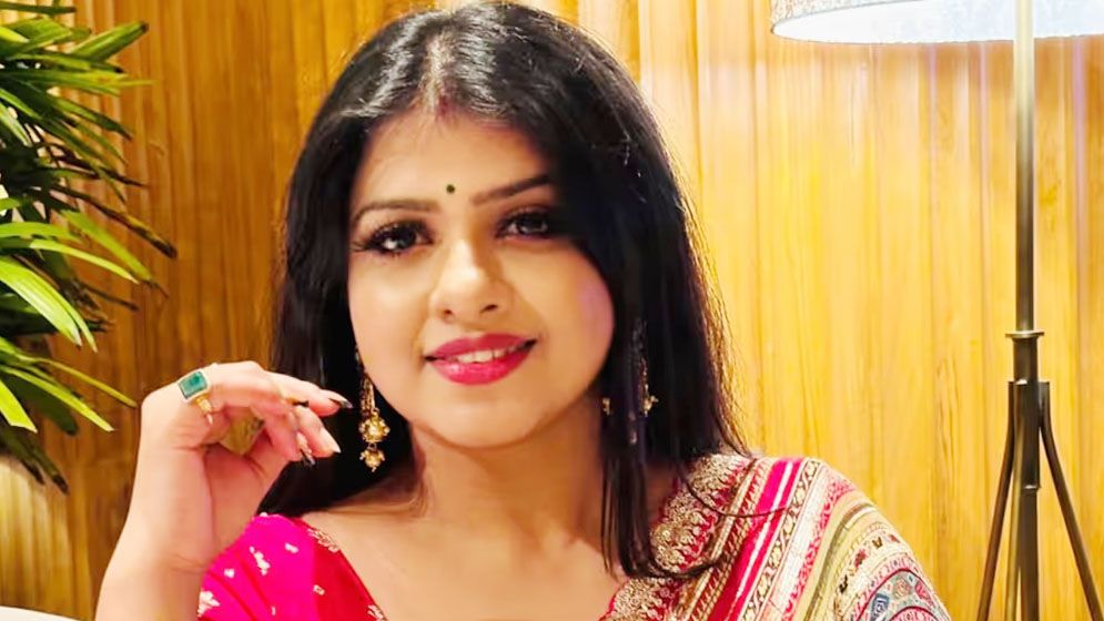 ৭ বছরের অপেক্ষার পর সন্তানের মুখ দেখলেন সুস্মিতা
