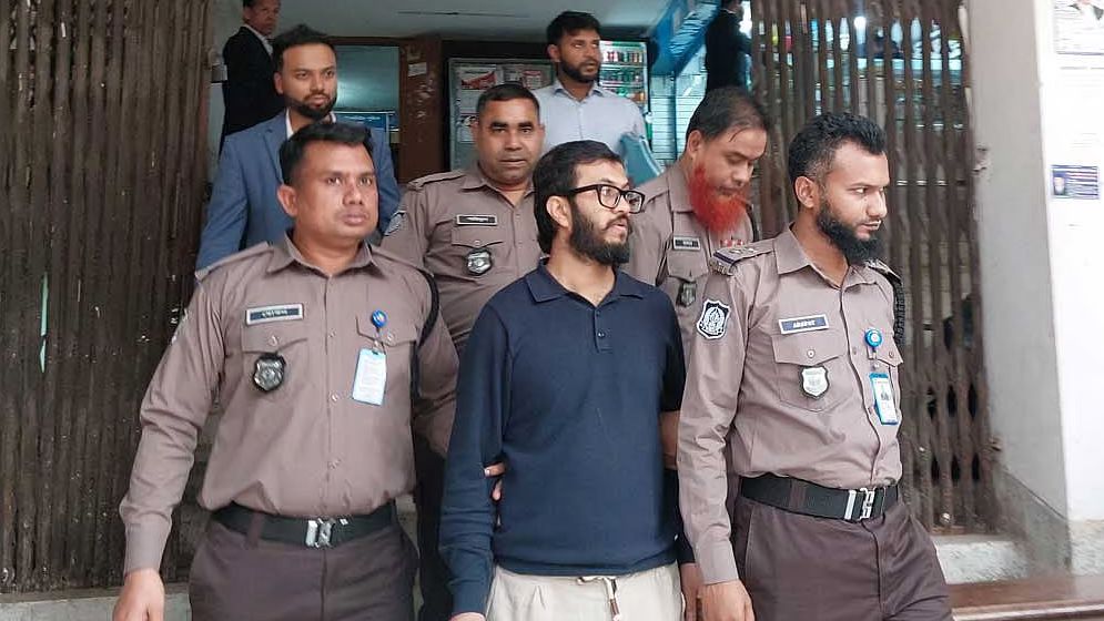 আবেদপুত্রের বিরুদ্ধে সাক্ষ্য শুরু