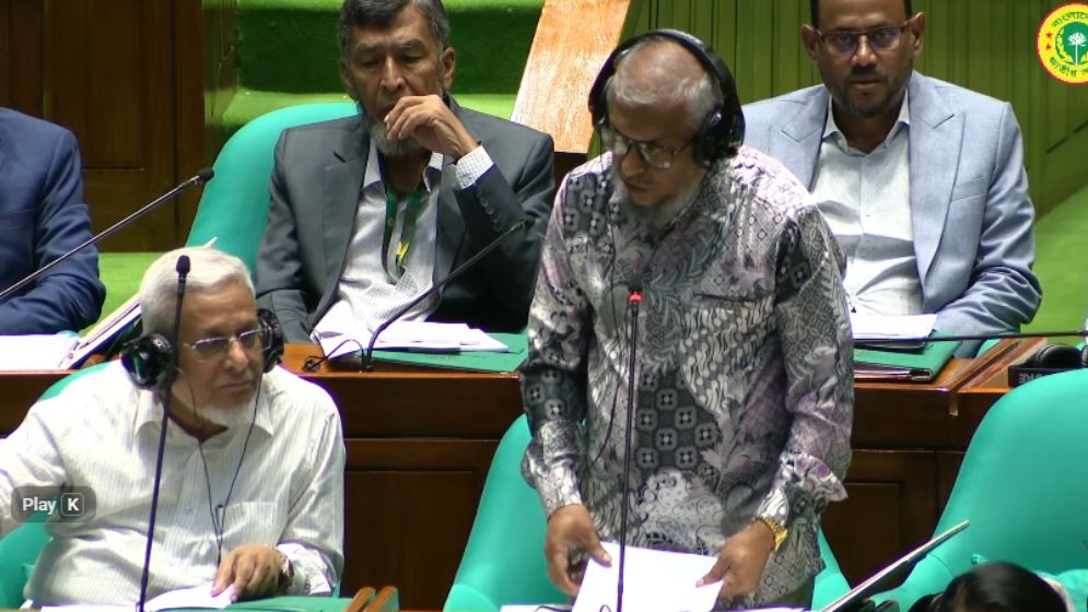 চাকরির প্রলোভনে রাশিয়ার যুদ্ধ ময়দানে ৩০ বাংলাদেশি