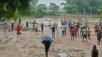 বালু উত্তোলন ঘিরে কলাবাগান রণক্ষেত্র, নারীসহ আহত অর্ধশতাধিক
