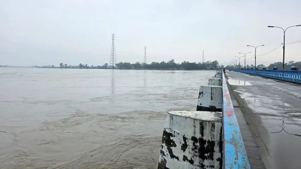 উজানের ঢলে তিস্তার পানি বিপৎসীমার ওপরে, উত্তরাঞ্চলে বন্যার শঙ্কা