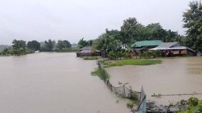রাঙামাটিতে বৃষ্টিপাত কমলেও পানিবন্দি অসংখ্য মানুষ