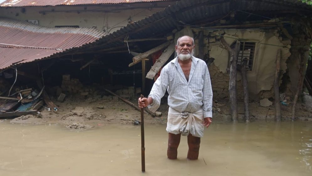 ছয় দিন চুলায় আগুন জ্বলেনি