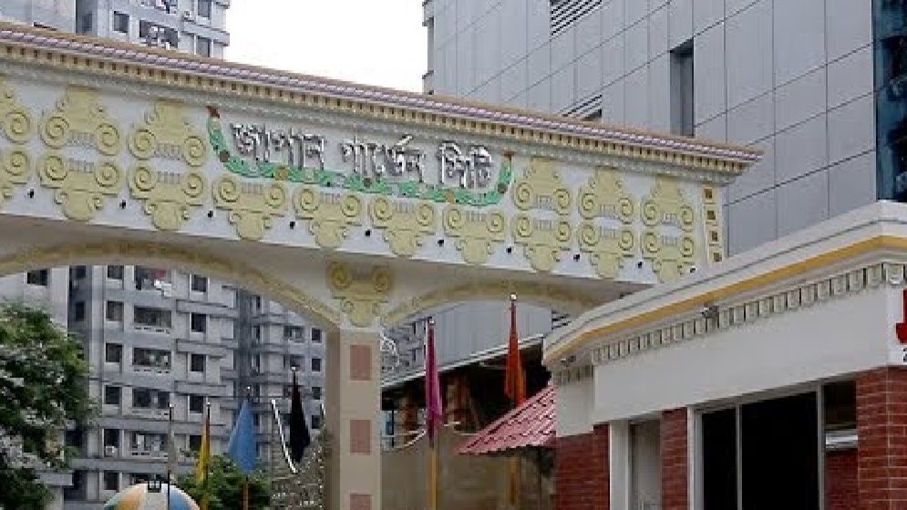 ৪ দিন বিদ্যুৎ নেই জাপান গার্ডেন সিটিতে
