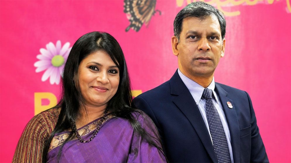 বিমানে শাজাহান-শামিমা দম্পতির দাপট