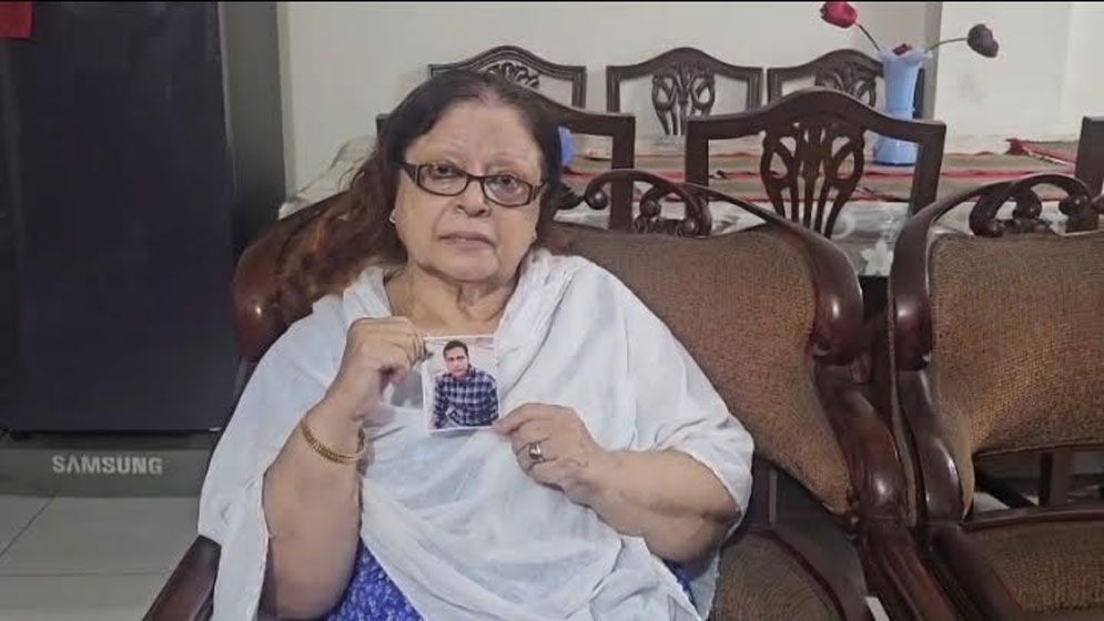 নিখোঁজ ছেলের সন্ধানে ষাট দশকের চিত্র নায়িকা নাসিমা খান