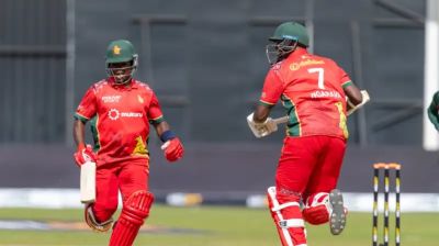 ২১ রানে ২ উইকেট নেই জিম্বাবুয়ের