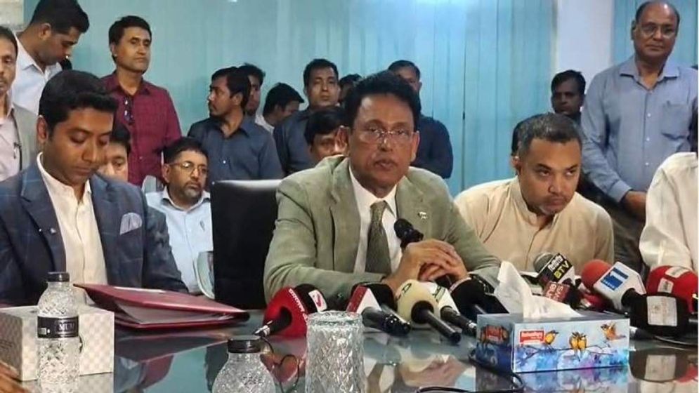 ঢাকা বোর্ডের এইচএসসি পরীক্ষা পেছানোর দাবি নিয়ে যা বললেন শিক্ষামন্ত্রী