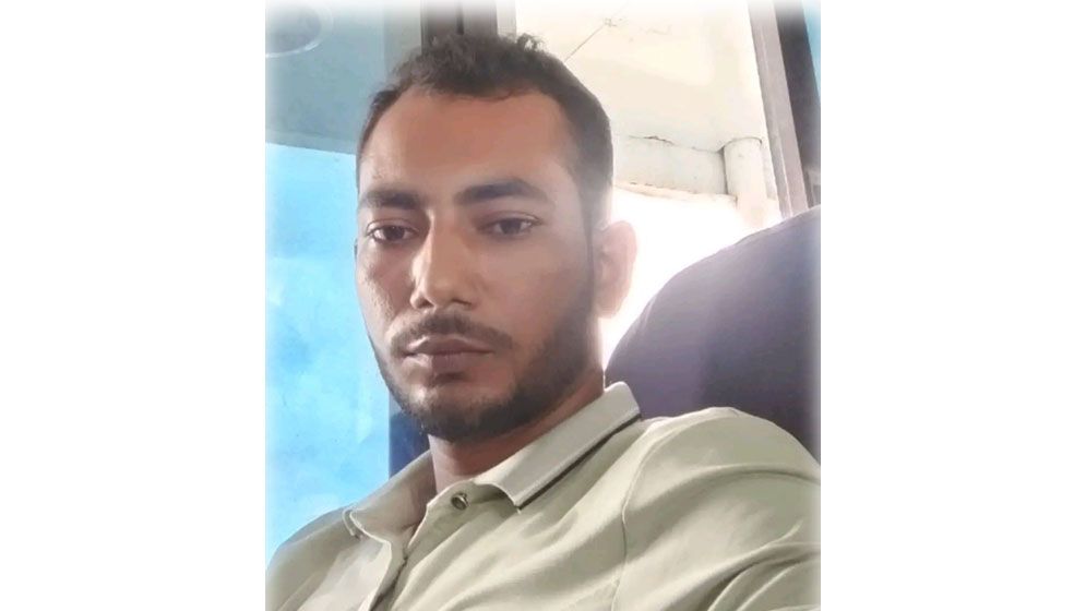 মাছ ধরতে গিয়ে বজ্রপাতে নিখোঁজ রাঙ্গাবালীর ট্রলার মাঝি