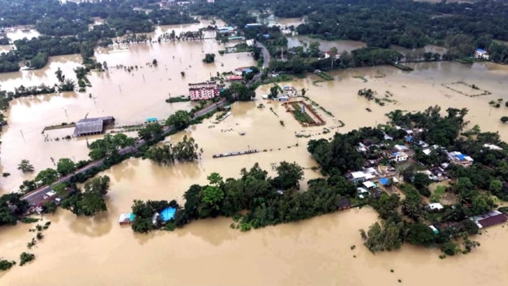 অপরিকল্পিত উন্নয়ন, ভৌগোলিক বাস্তবতা ও পরিবেশগত সংকট