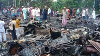 গভীর রাতে পুড়ে ছাই ৪০ দোকান-ঘর