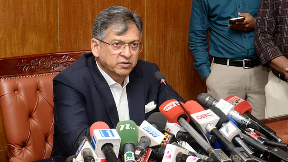 ঘোলা পানিতে কেউ কেউ মাছ শিকার করতে চায়: শিক্ষার্থীদের আন্দোলন প্রসঙ্গে স্বরাষ্ট্রমন্ত্রী