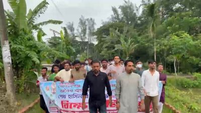 লক্ষ্মীপুরে নিষিদ্ধ ছাত্রলীগের ঝটিকা মিছিল