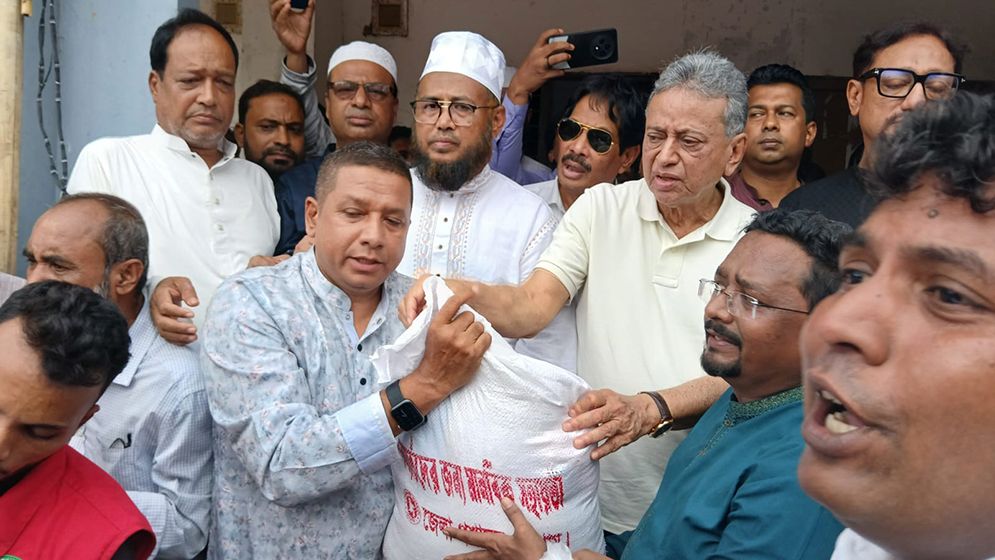 বর্তমান সরকার জনগণের কাজ করে যাচ্ছে: অর্থমন্ত্রী